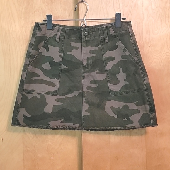 Blank NYC Dresses & Skirts - Blank NYC Camo Raw Hem Skirt